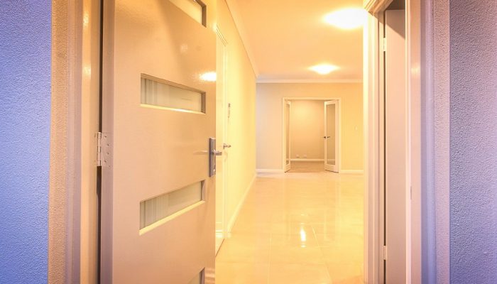 Asesores inmobiliarios para pisos, apartamentos y casas en venta.